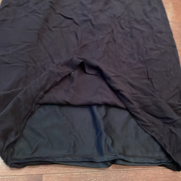 Long black skirt - Picture 5 of 6